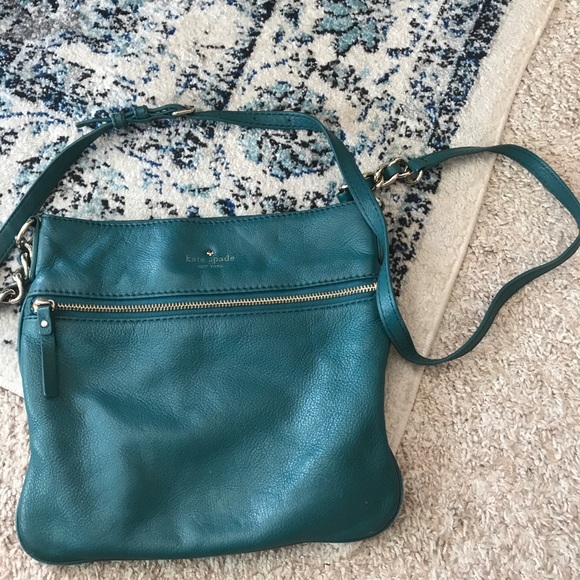 Kate Spade Crossbody - Picture 1 of 3